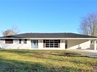12242 Armstrong Dr, Baton Rouge, LA 70816