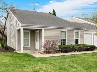 419 Drummond Ct, Roselle, IL 60172