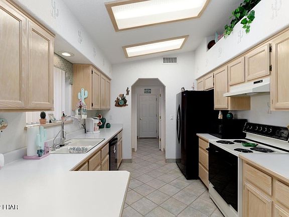 4th image of 3373 Cherokee Ln