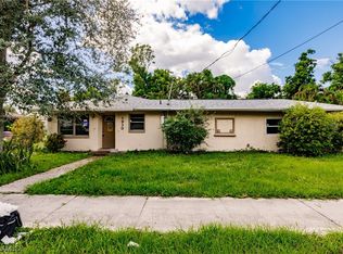 1930 Cranford Ave, Fort Myers, FL 33916