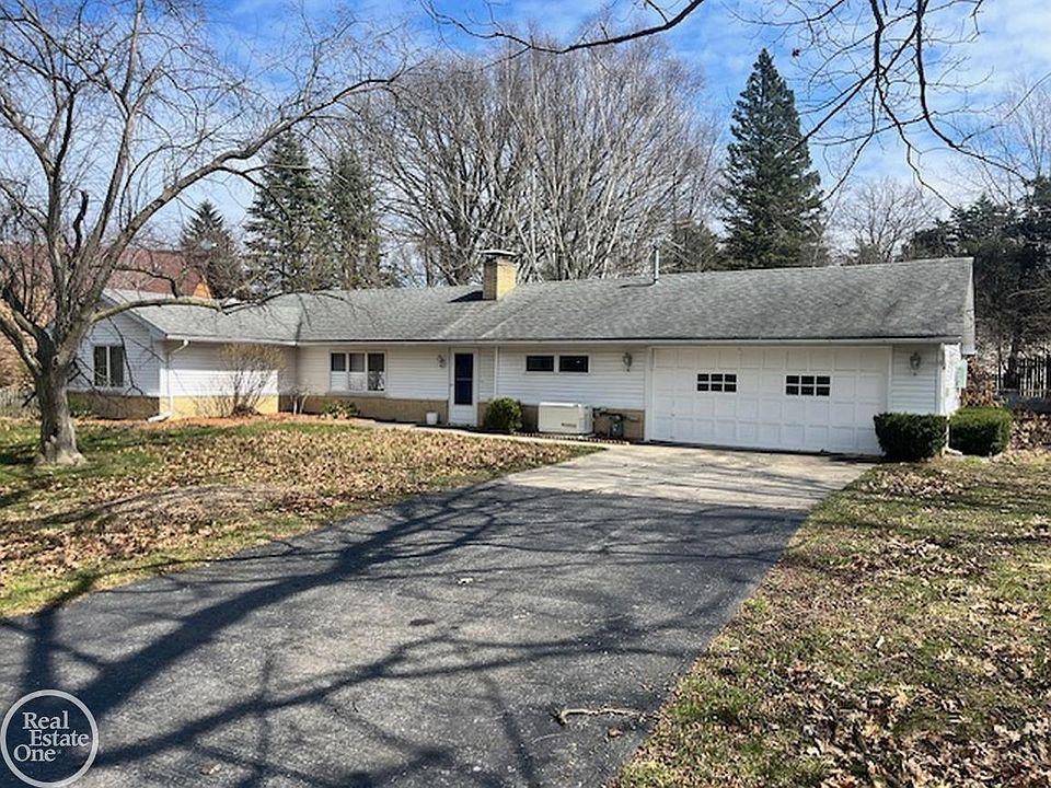 1st image of 2675 Woodland Ct