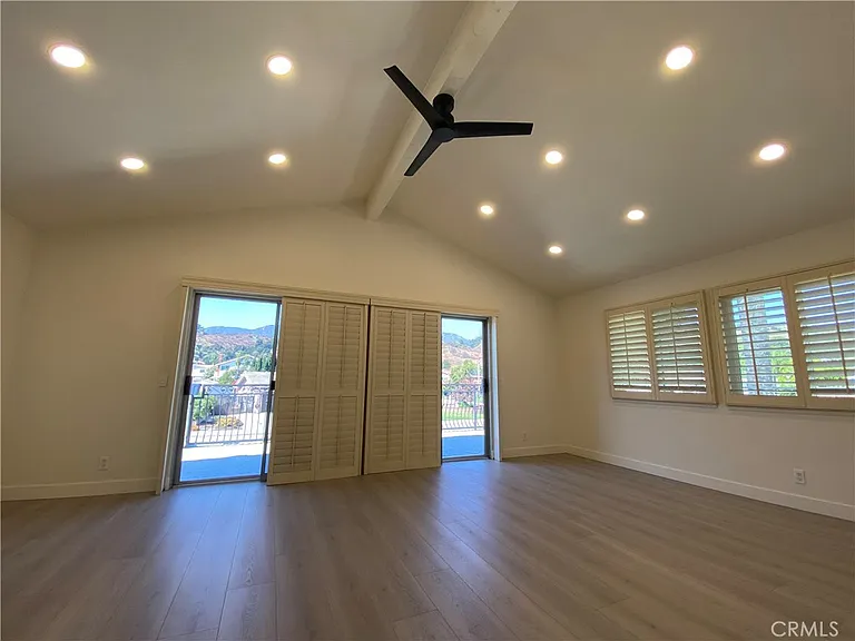 2072 Maverick Cir — Photo 32