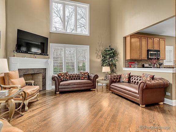 4th image of 8841 Gleneagles Ln