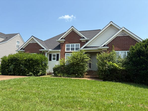 1108 McDonough Cir