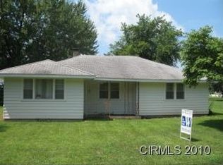 818 N Independence St, Windfall, IN 46076