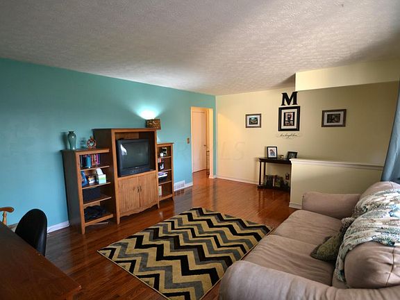 5th image of 9756 Shalemar Dr