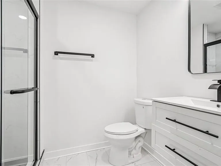 119 Kelso Dr SW — Photo 43