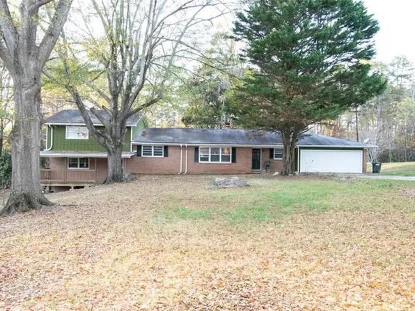 50 Tatum St, Toccoa, GA 30577