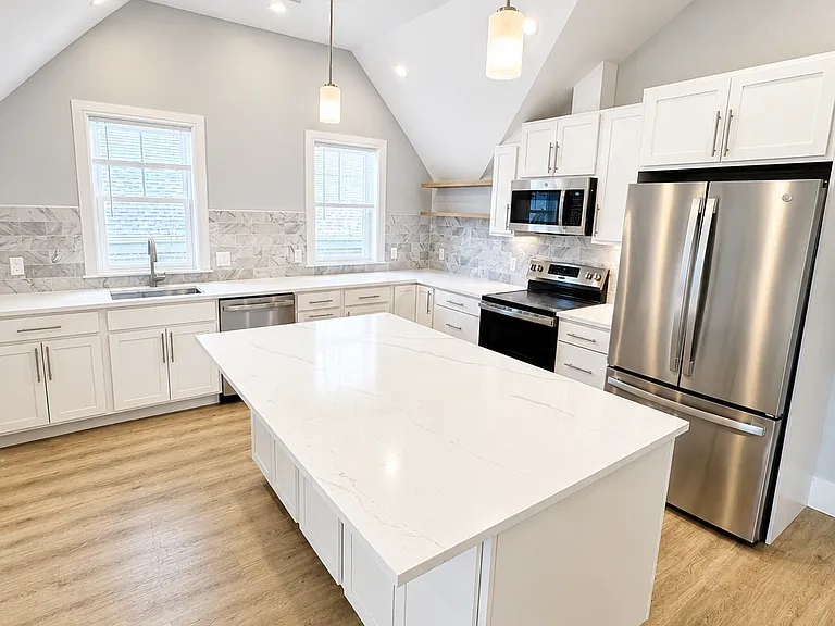 68 Easton St #2 — Photo 1