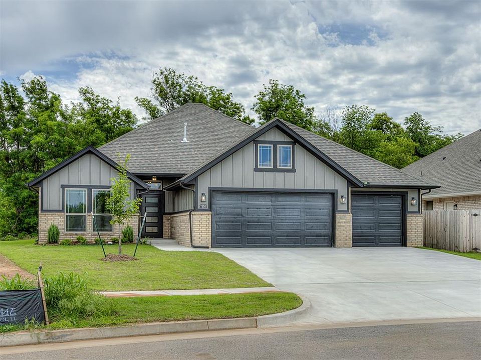 1st image of 7516 Three Woods Ln