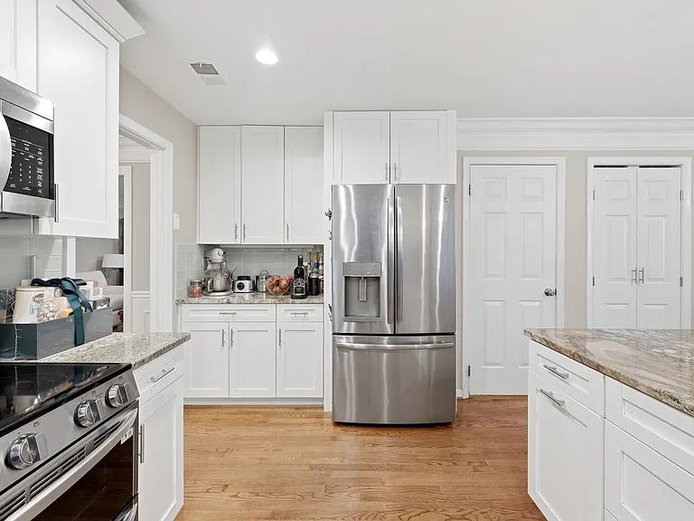 911 Riva Ridge Dr — Photo 17