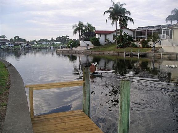2nd image of 40 Waterford Dr