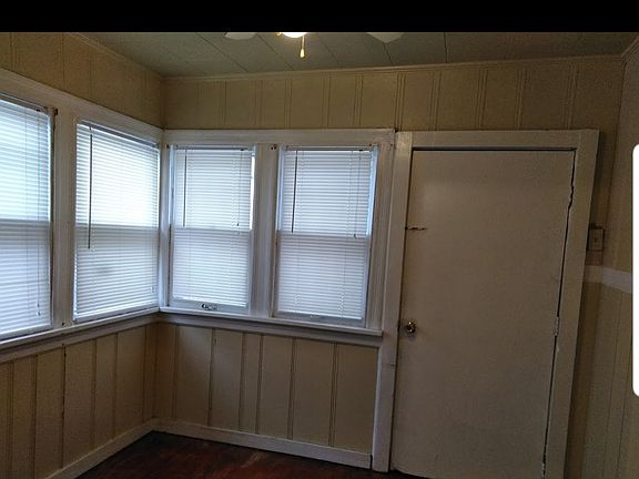4th image of 6014 Shulte Ave