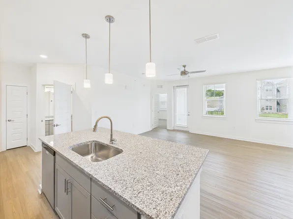 2520 New Port Royal Rd, Thompsons Station, TN