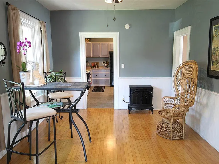 1436 W New York Ave — Photo 3