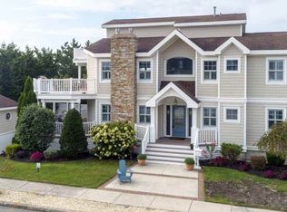 4521 Ocean Dr, Avalon, NJ 08202
