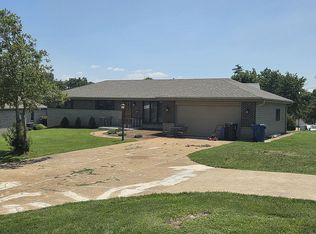 4456 Butler Hill Rd, Saint Louis, MO 63128
