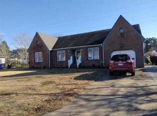 825 Pleasant Way, Chesapeake, VA 23322