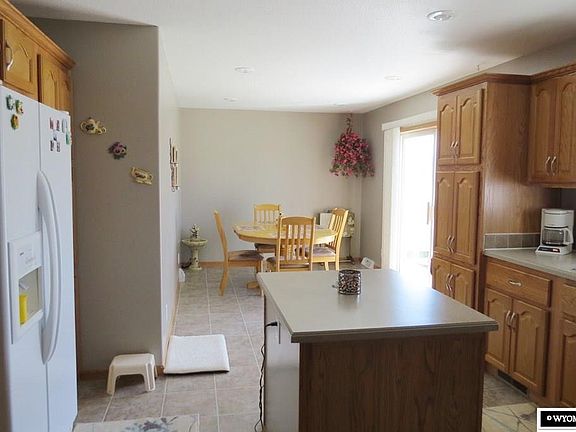 4th image of 1025 Mesa Ct