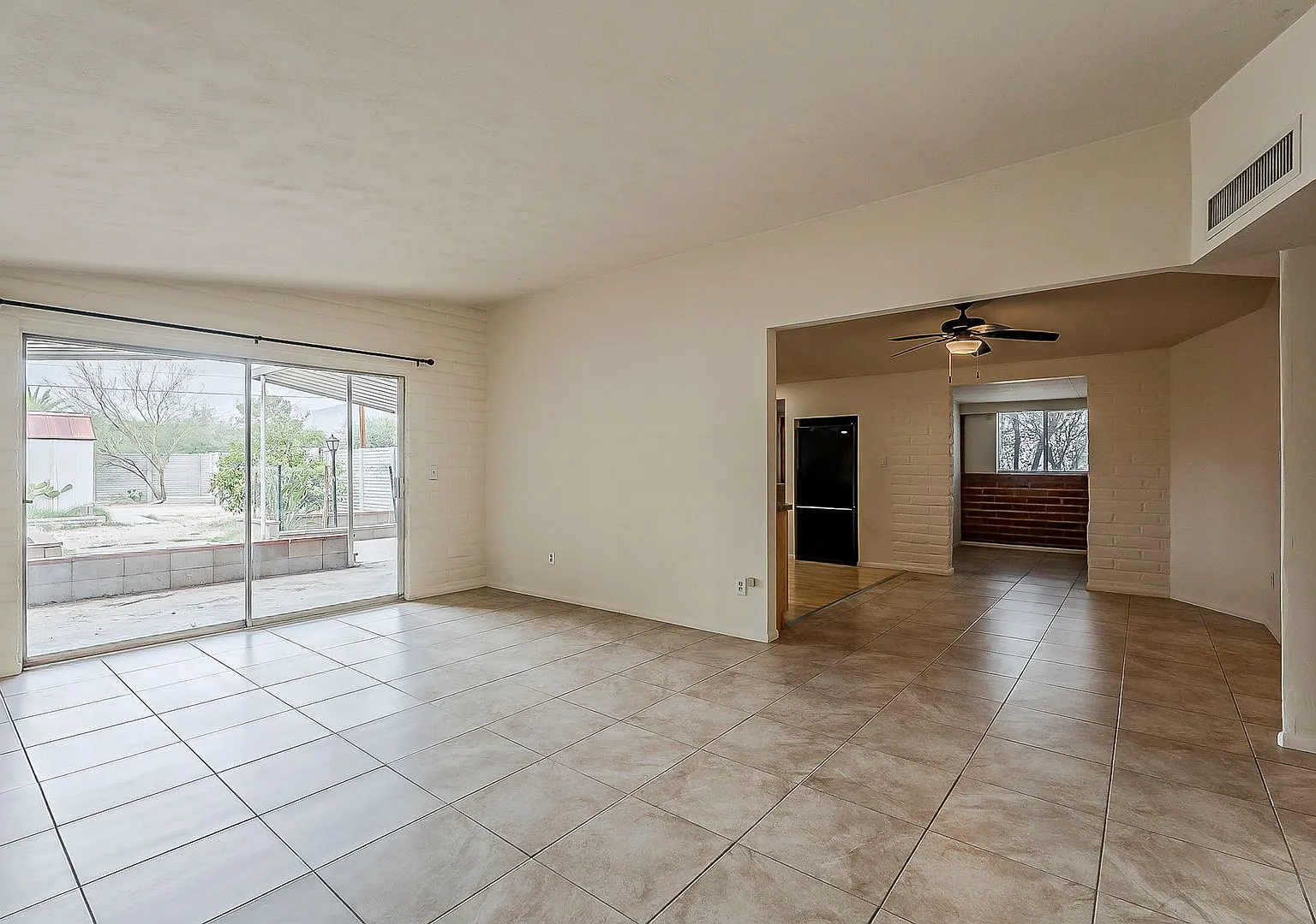 1437 E. Lester St. — Photo 2