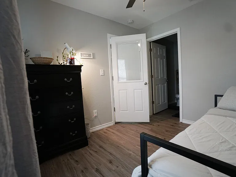2507 Fain St — Photo 39