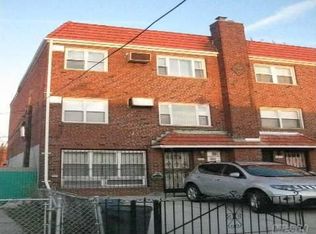 3011 80th St, Flushing, NY 11370