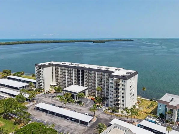 9 Haig Pl APT 704, Dunedin, FL 34698