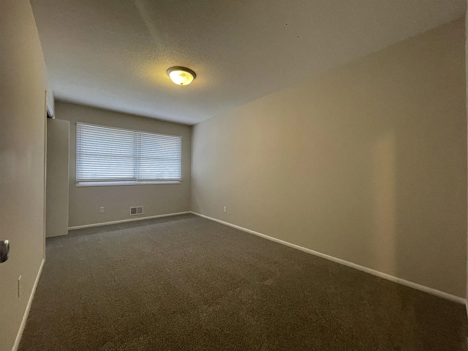 Minnetonka 7408 -7410 - 7408 — Photo 2