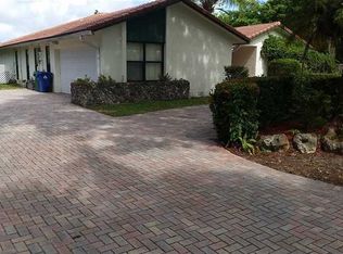 119 NW 93rd Ter, Pompano Beach, FL 33071