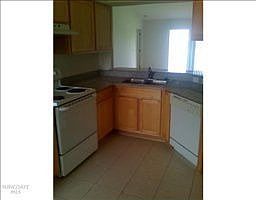 5th image of 7339 Tower Bridge Dr