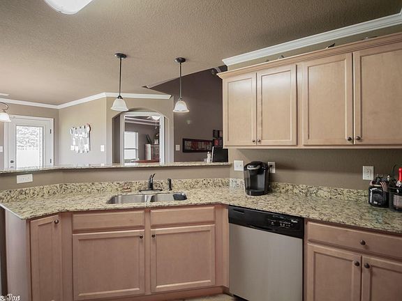 5th image of 1316 Canna Ct