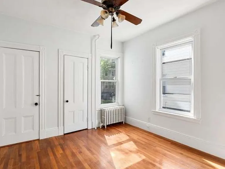 11 Dorset St #1 — Photo 4