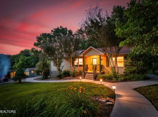 4445 Norris Fwy, Powell, TN 37849