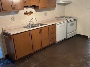 219 3rd Ave APT 2, Braddock, PA 15104