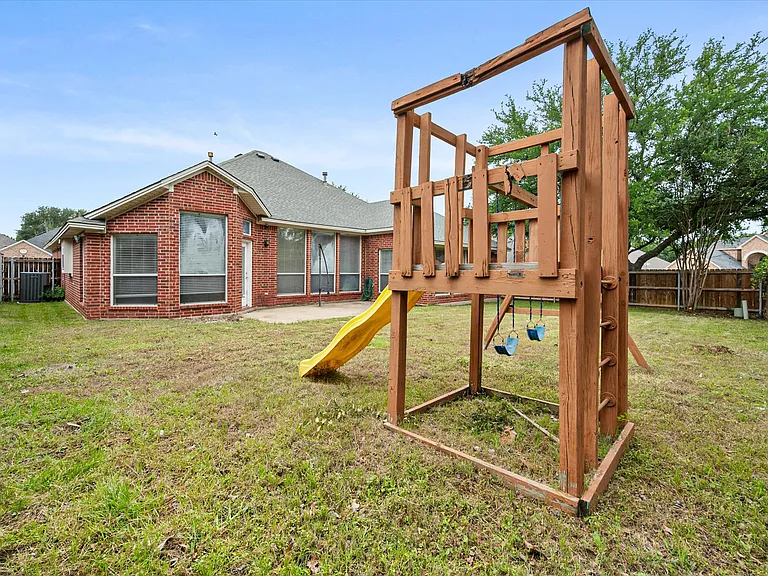 6103 Sea Island Trl — Photo 22