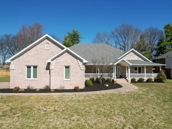 811 W Jackson Avenue, Nixa, MO 65714