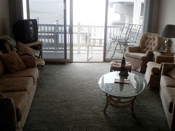 5th image of 900 Palen Ave APT 2