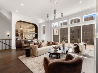 1208B Hawkins St, Nashville, TN 37203