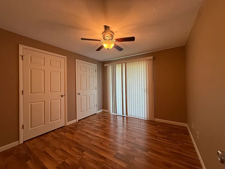 409 Lakeside Ave #6 — Photo 7