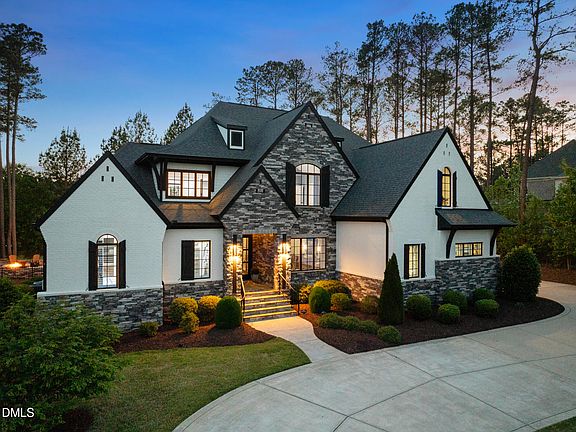 5th image of 1332 Eagleson Ln