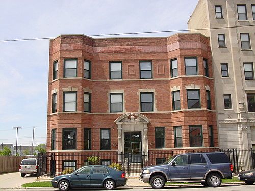 1st image of 6234 S Dorchester Ave APT 2C