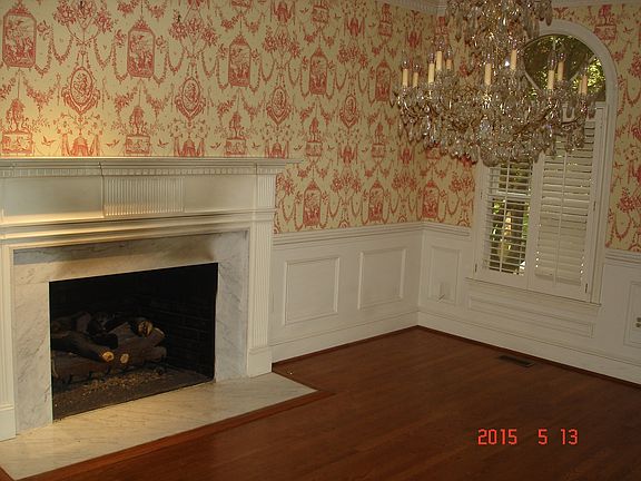 3rd image of 1172 Robindale Dr