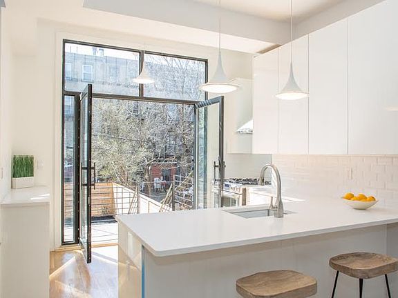 2nd image of 52 Vernon Ave #3