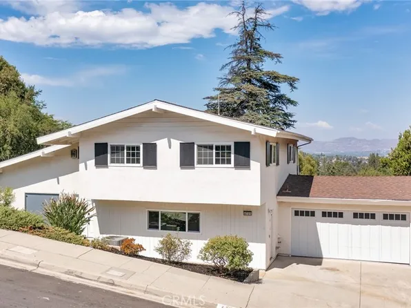 4701 Ellenita Ave, Tarzana, CA 91356