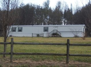 2273 Davis Knob Rd, Galax, VA 24333