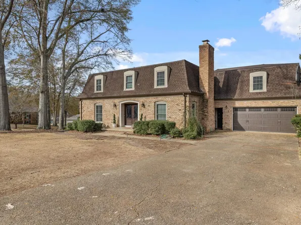 126 Highland Pl, Sheffield, AL 35660