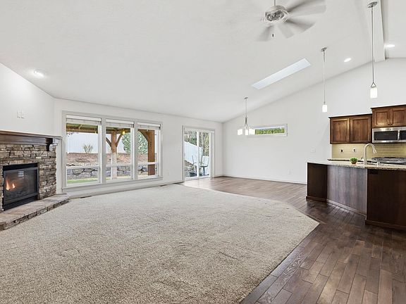 3rd image of 11304 E Flagstone Ln