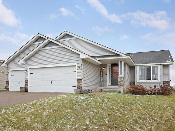 2nd image of 505 9th Avenue Ct NE
