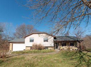 5232 W Quan Wae Dr, Columbus, IN 47201