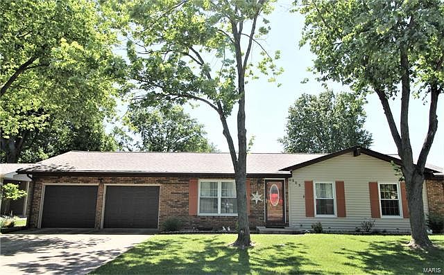 1st image of 525 Pike Dr W